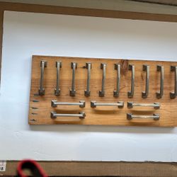 Cabinet Door Handles