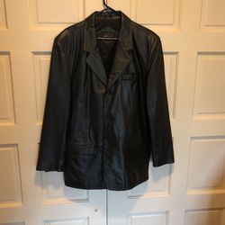 Men’s leather black sports coat size 40 regular