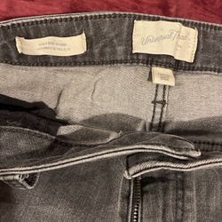 Universal Thread Jeans