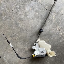 AUDI A6 ,A7 FRONT LEFT DRIVER SIDE DOOR LATCH LOCK ACTUATOR OEM 2012 - 2018