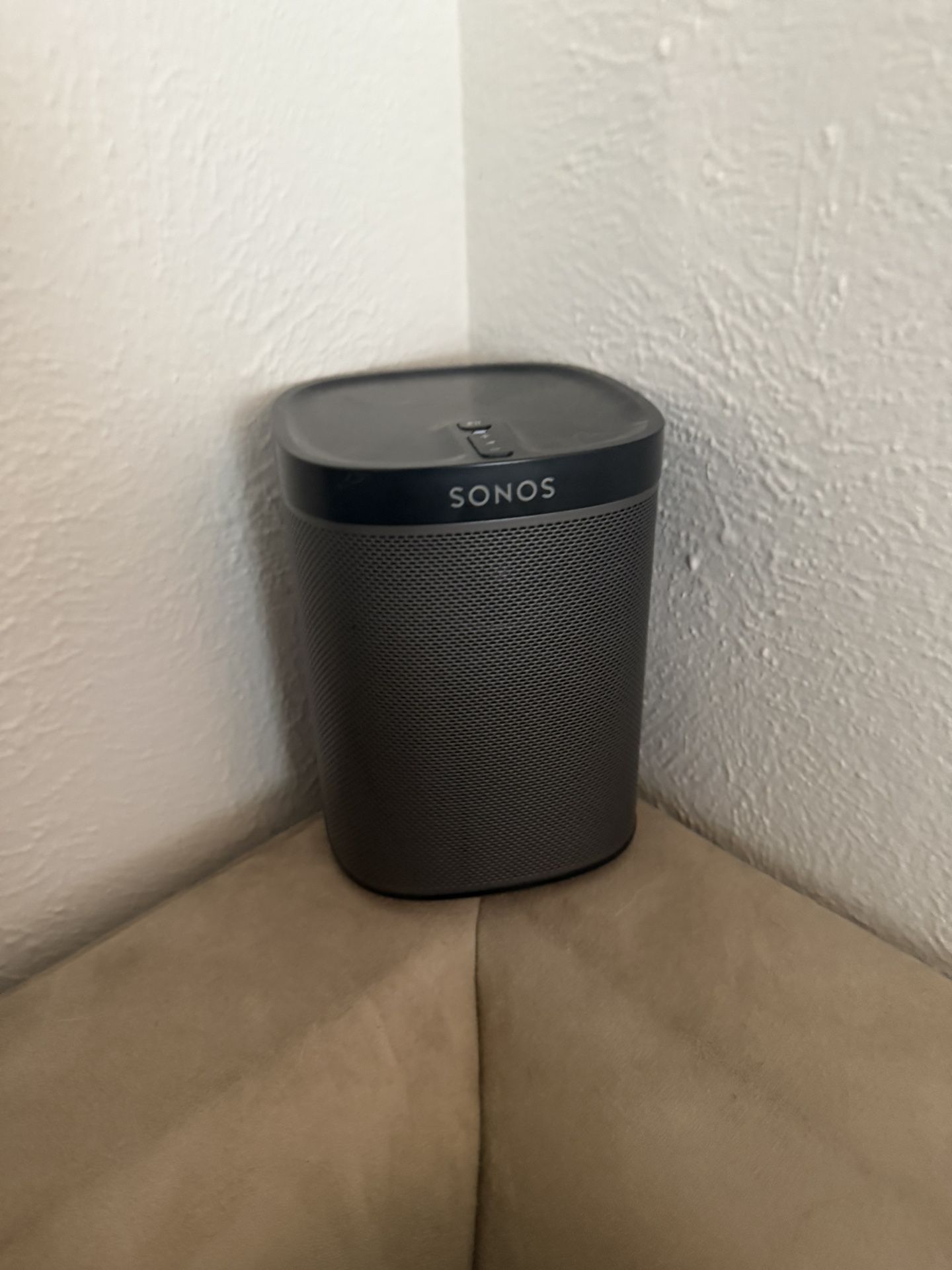 Excellent Condition Sonos One (s2 Compatible)