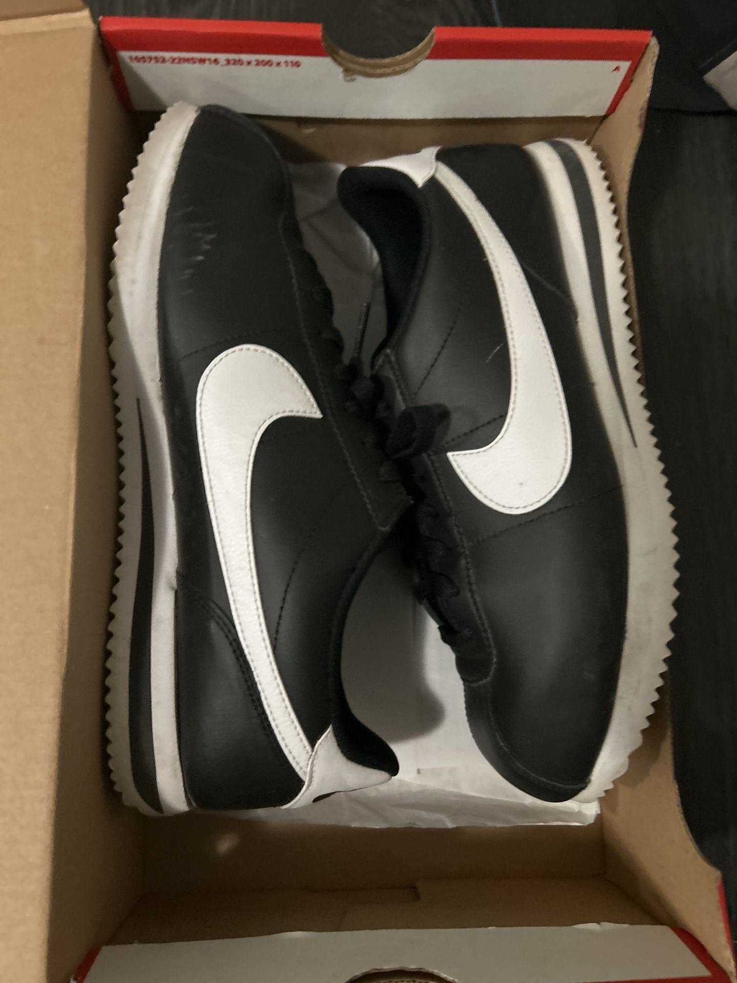 Nike Cortez Like New