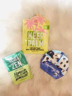 Victoria secret face mask