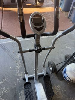 Sunny Health And Fitness Elliptical
