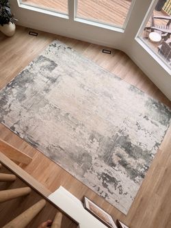 Large 10’ x 14’ Area Rug – Neutral Gray/Beige – Excellent Condition
