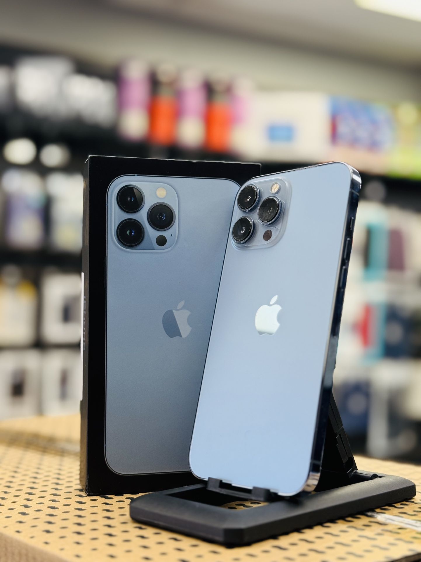 iPhone 13 Pro Max Unlocked