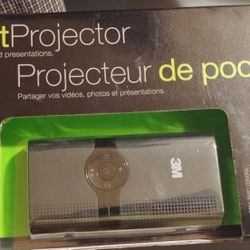 Brand New 3M Pocket Projector MPro-120