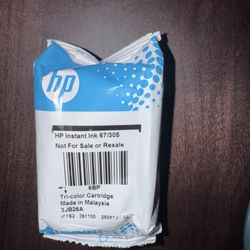 HP Instant Ink 67/305 Tricolor Cartridge - Original Box Not Included, Unopened  HP Printer Ink In Wrapper