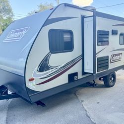 2019 travel trailer one slide out Coleman light series