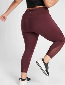 Athleta Lightning 7/8 Tight ,Burgundy SIZE 2X
