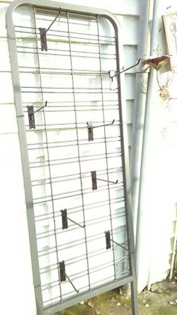 Wall Rack for clotles or pocketbooks
