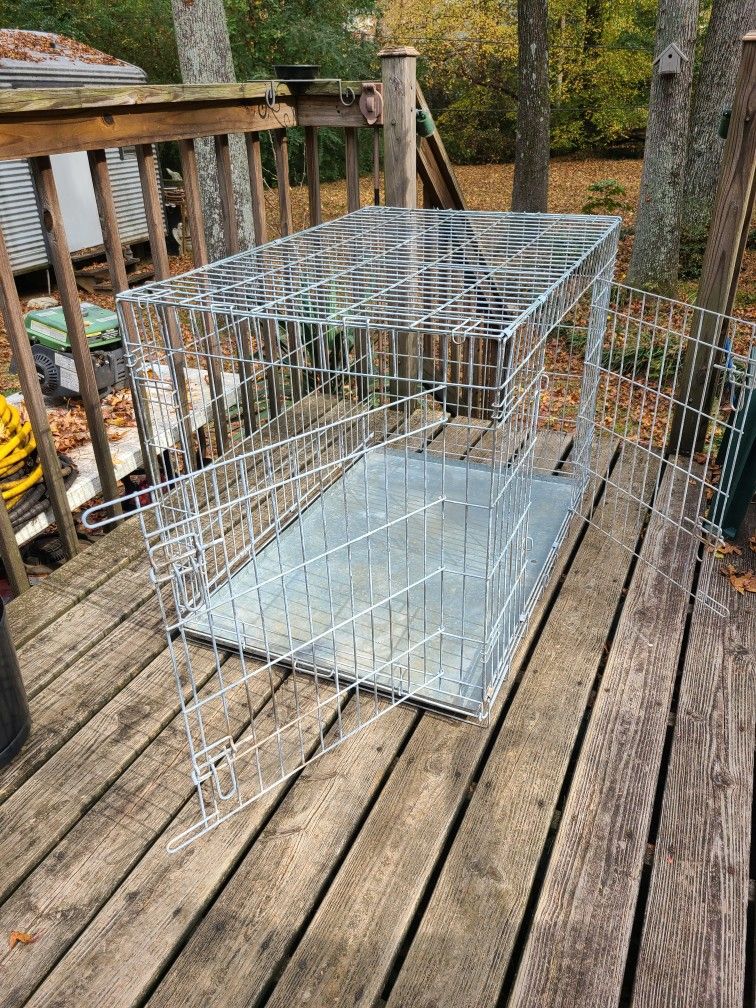 Henrik 42L×28W×31H Steel Kennel