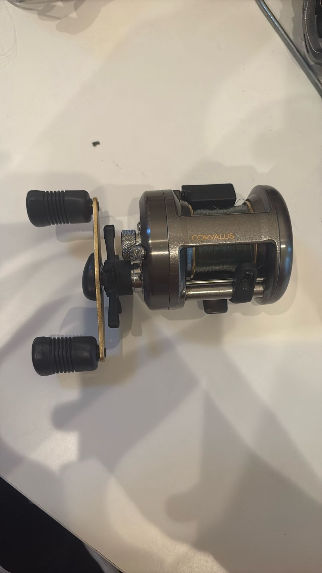 Shimano Fishing CORVALUS 300 Round Reels