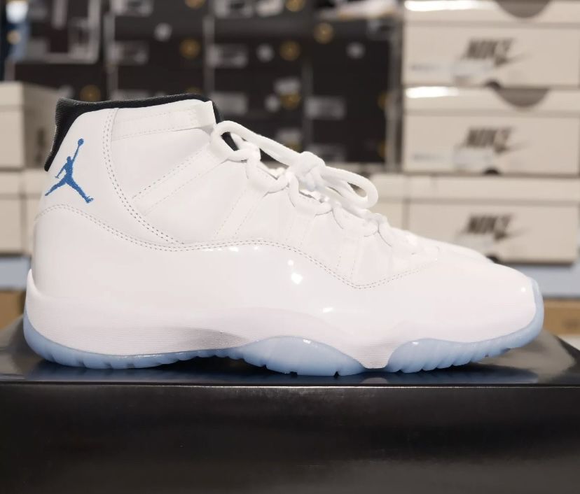 Jordan 11 Retro Legend Blue/Columbia 2024