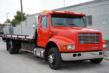 2000 International 4700