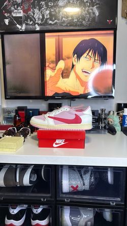 Nike Low-Top Sneakers Pink and Red