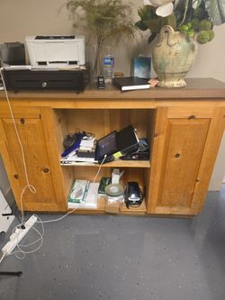 Granite top Host stand / shelf
