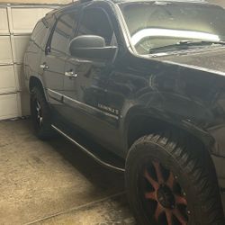 2007 GMC Yukon Denali