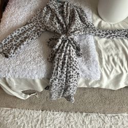 Cheetah print Robe 