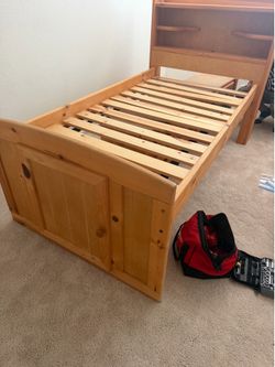 🎉🎊Kids Solid Wood twin bed set with drawers🎉🎊