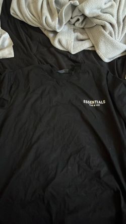 Essentials black t-shirt, size M