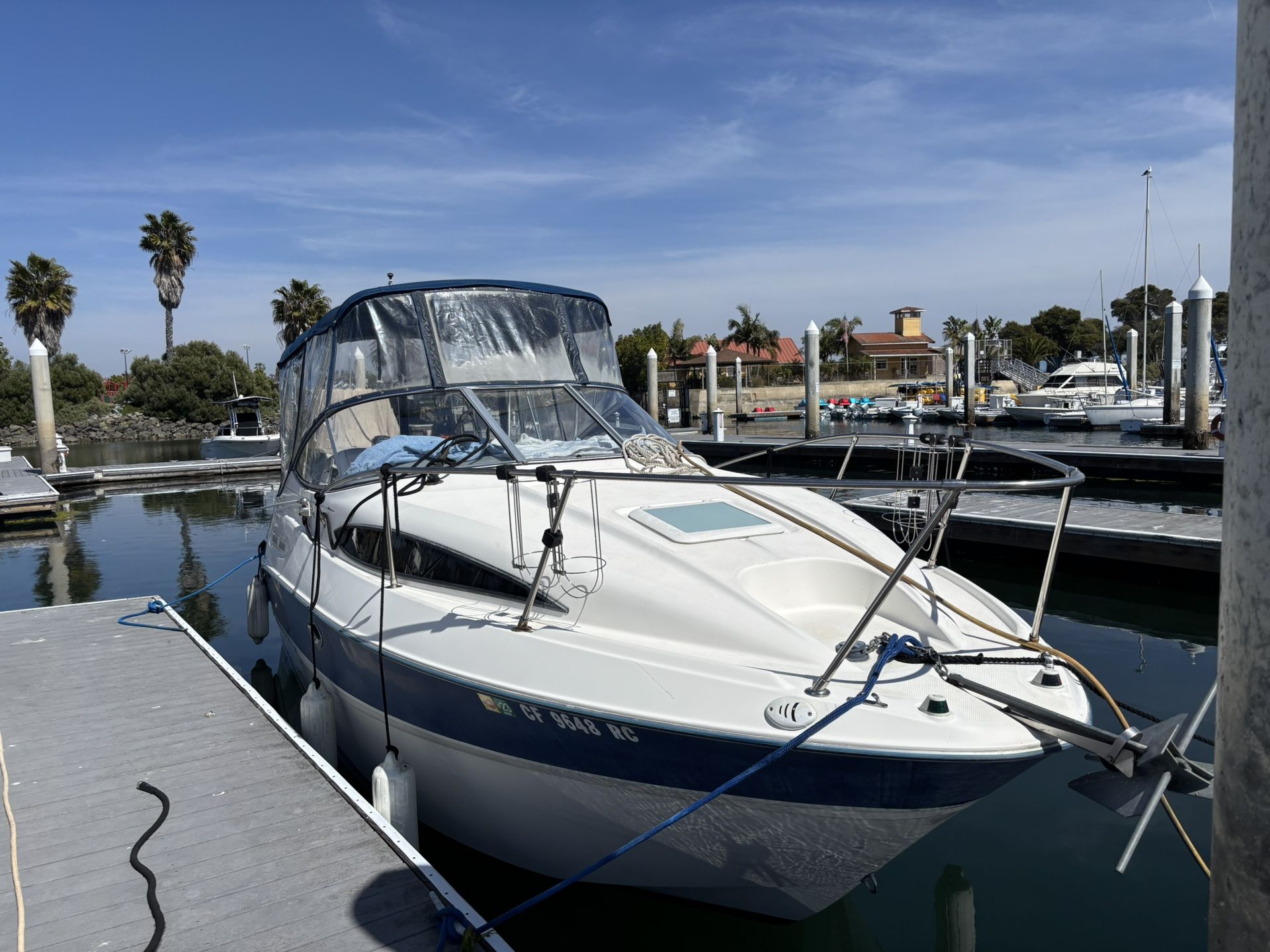2005 Bayliner 245