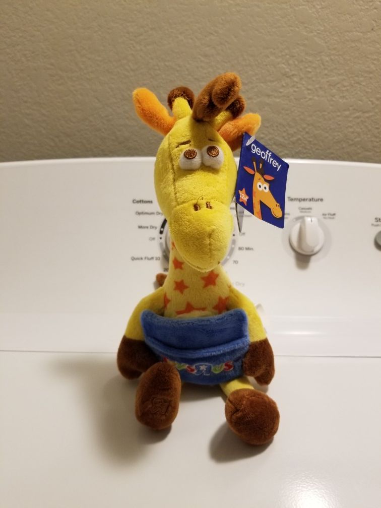 Toys r us Geoffrey giraffe