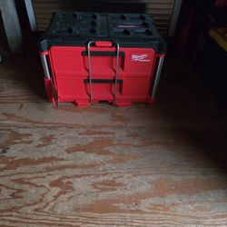 MILWAUKEE 2 DRAWER PACKOUT 