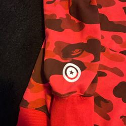 Red Bape size L 