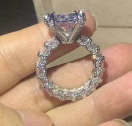Wedding ring/engagement ring
