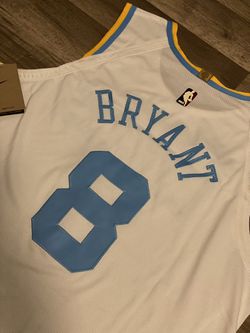 Kobe Bryant baby blue LA lakers NIke jersey #8 Medium