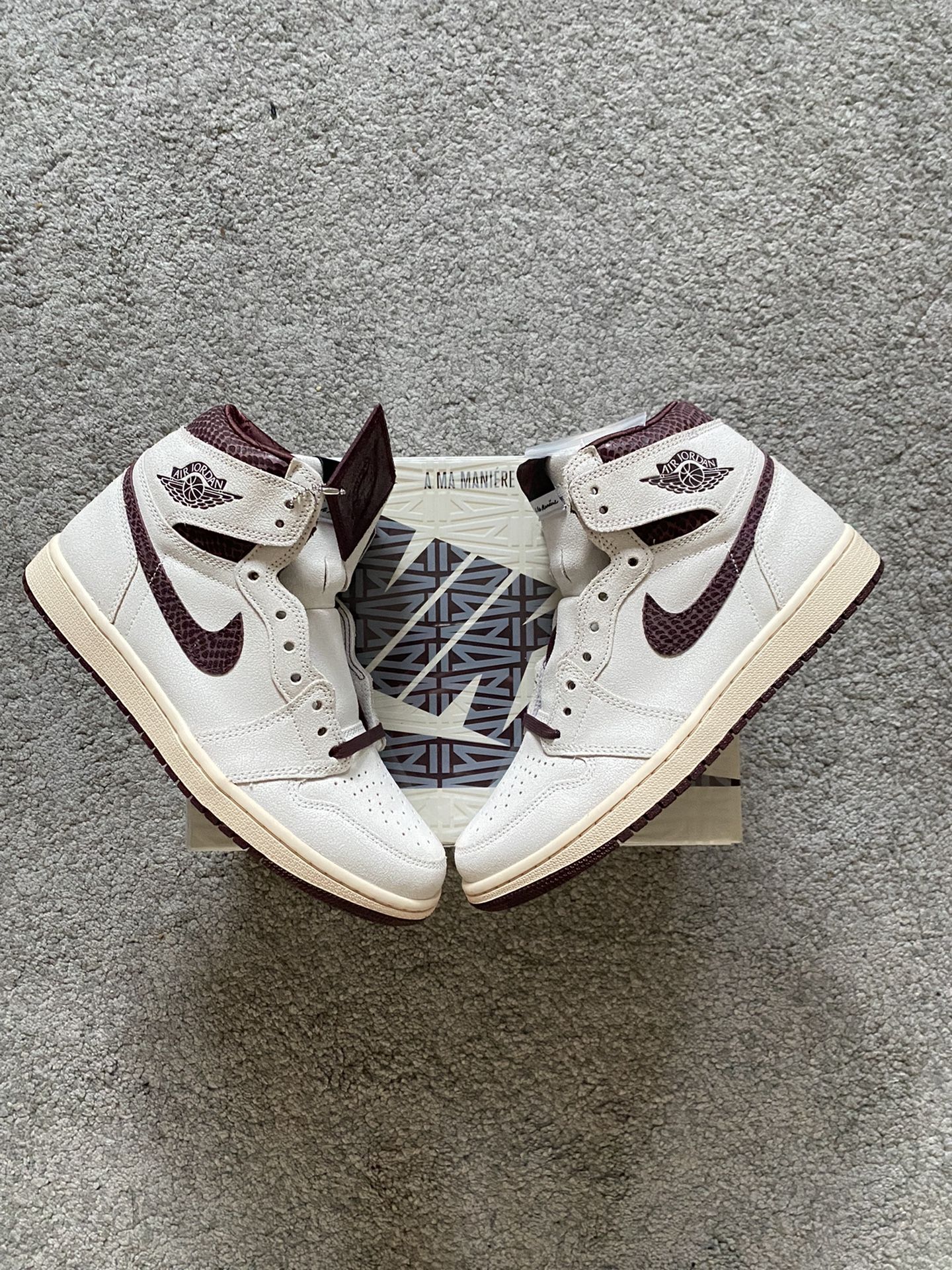 Air Jordan 1 High A Ma Maniere (size 9)