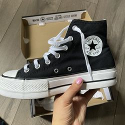 Converse  Chuck Taylor ,Lift Black And White Size 7 w