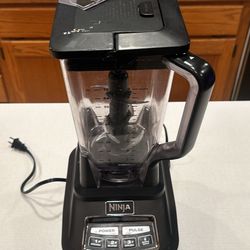 Ninja Blender With Multiple Speeds 
