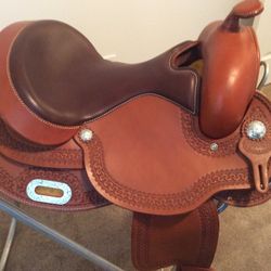 New Western Saddle