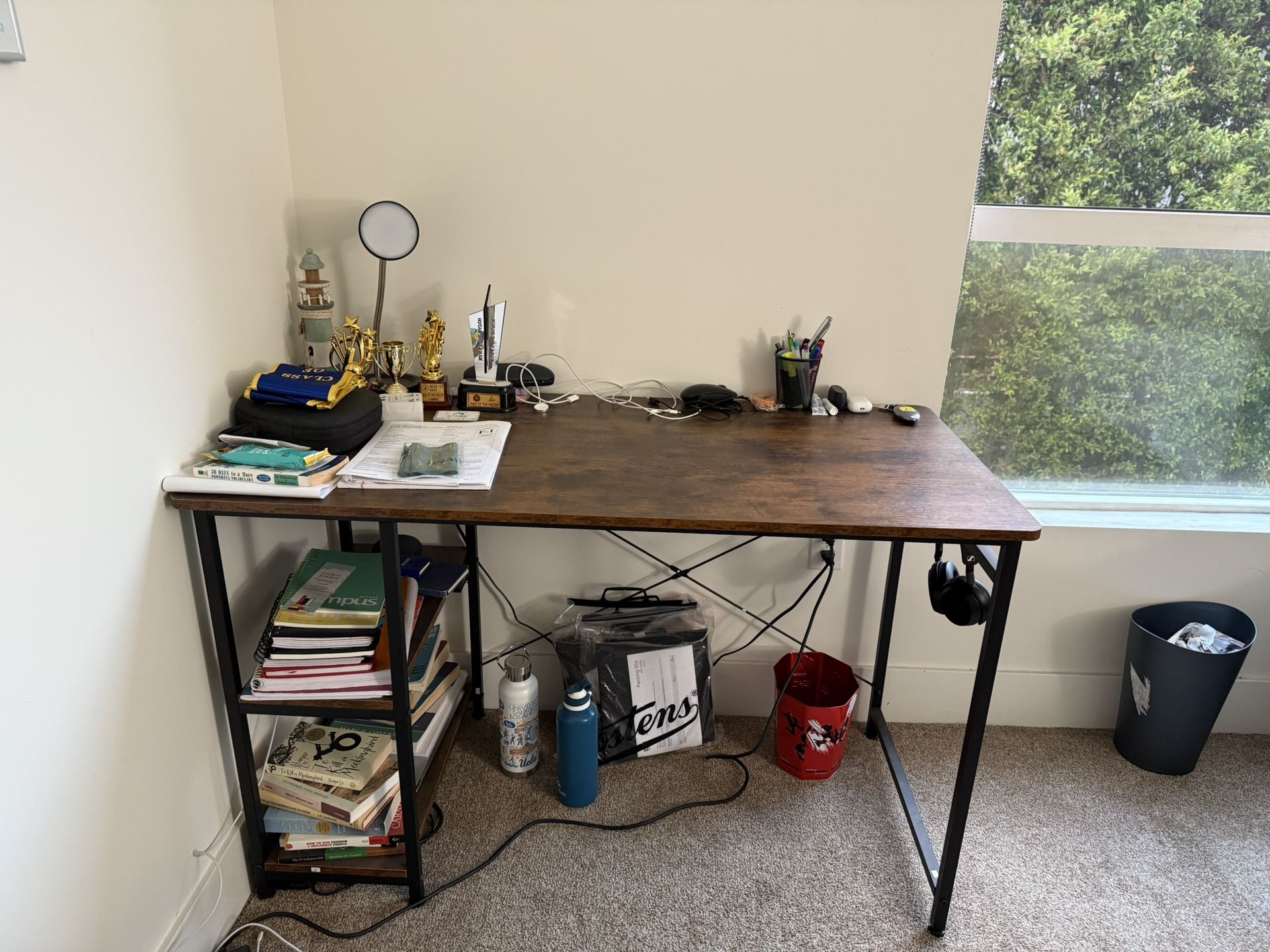 Office Furniture Table + Ergonomic Chair
