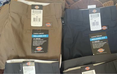 2 New Dickies Cargo Shorts Relaxed Fit 13” Inseam, size 40