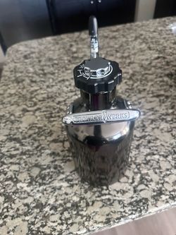 Nitro coffee maker