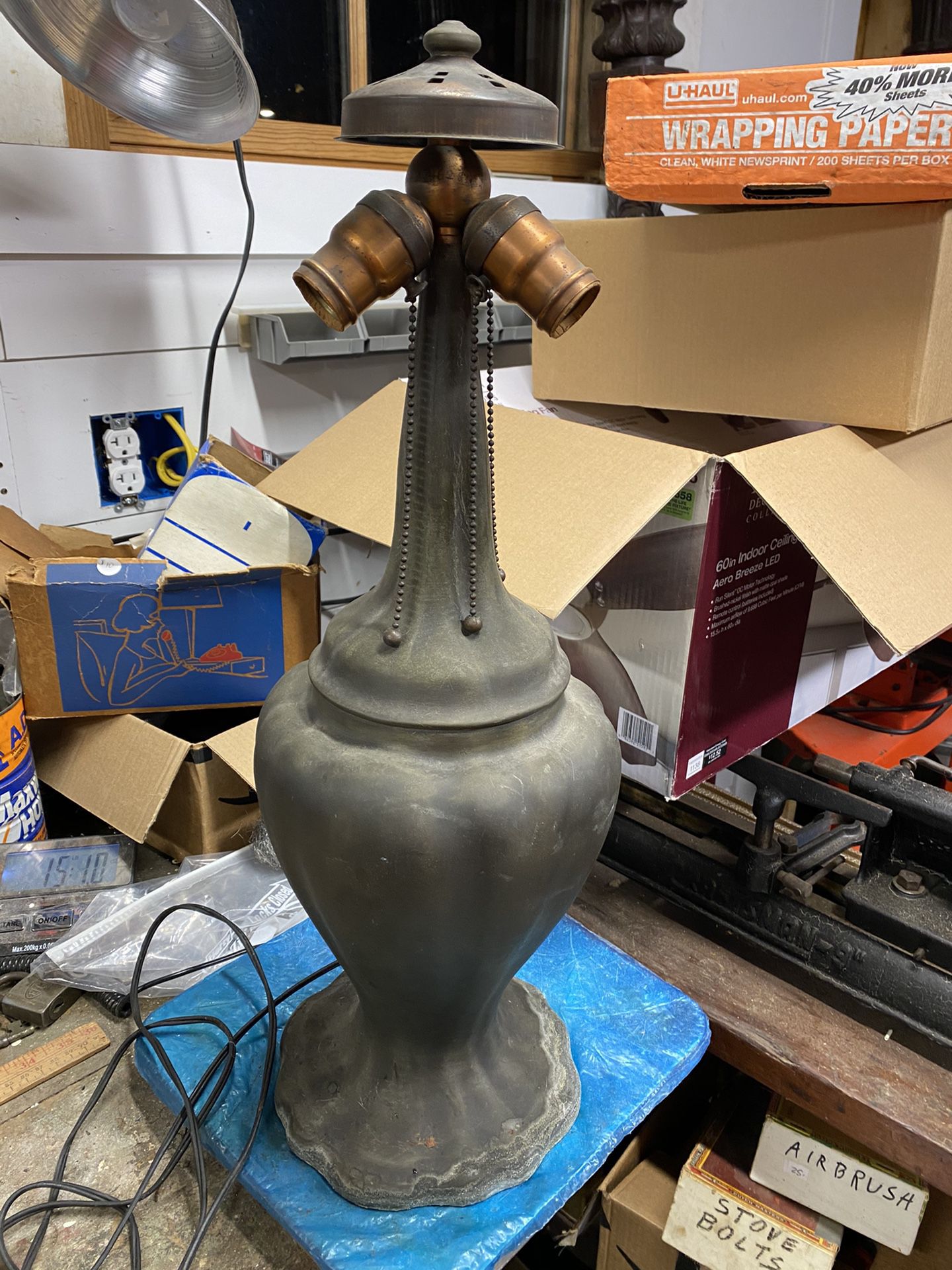Handel base vintage lamp