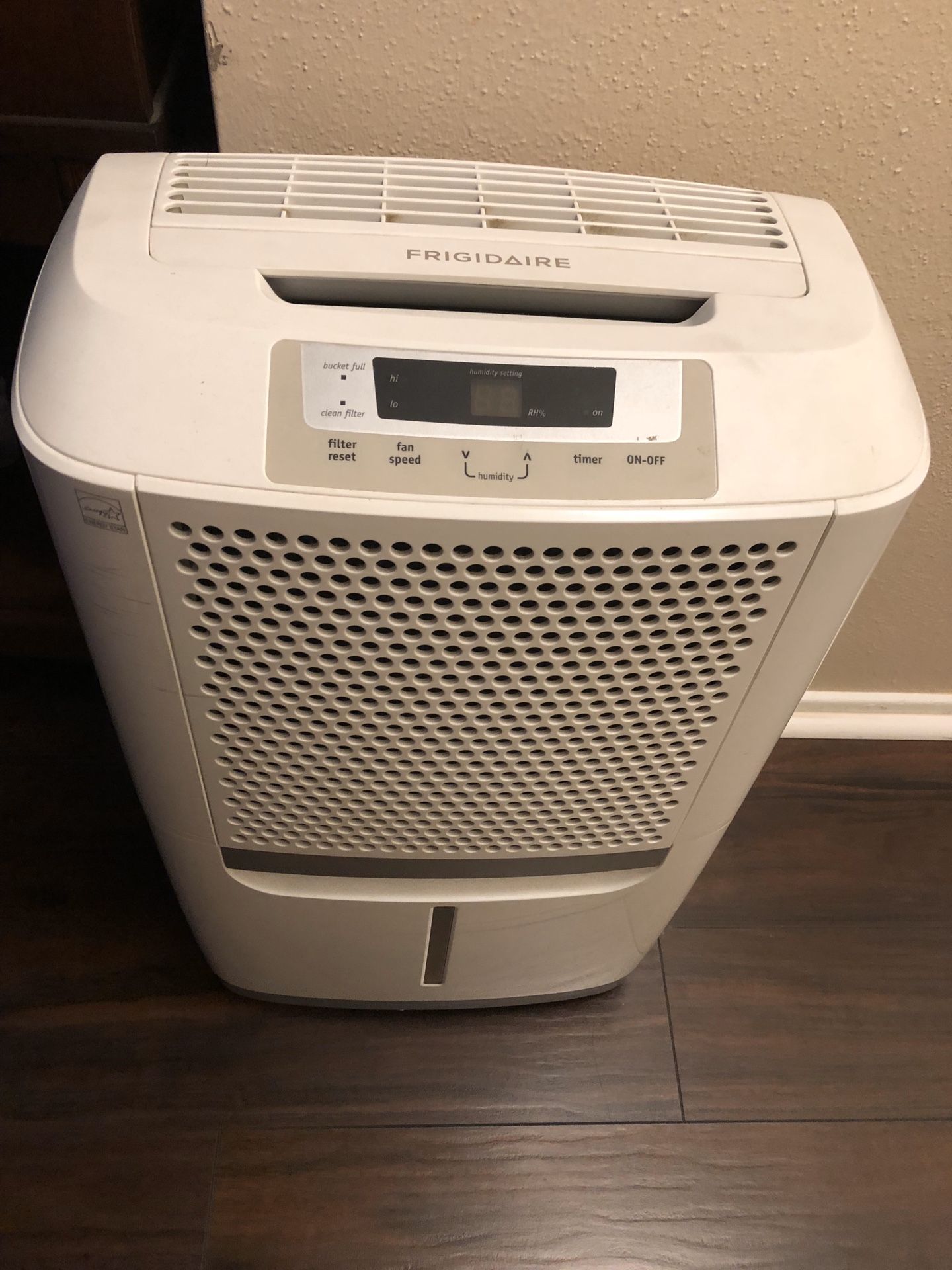 Frigidaire dehumidifier