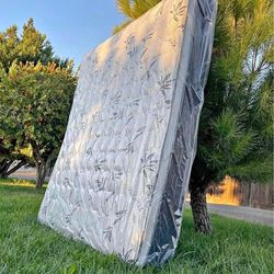 ✨ Brand new comfy king, queen, full & twin size mattresses & box spring • Pay after delivery