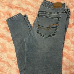 AMERICAN EAGLE JEGGINGS