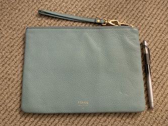 Fossil leather wristlet