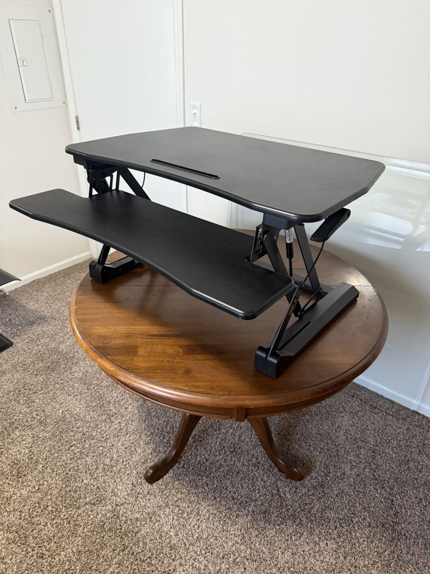 ⬆️ Adjustable Sit-Stand Monitor Riser – Spacious, Smooth Lift, Excellent Condition