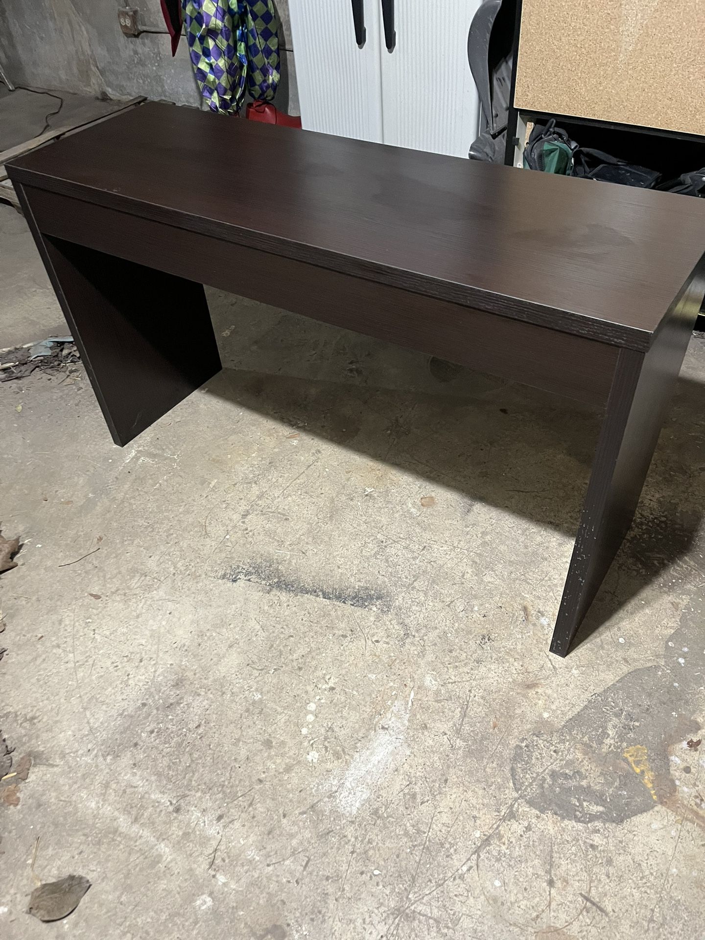 Console Table. Excellent Condition