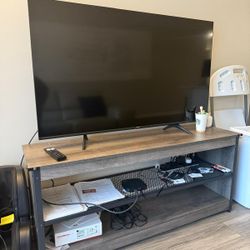 55" TV Stand
