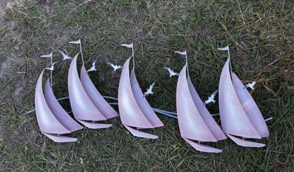 Metal Nautical Sailboat Wall Decor