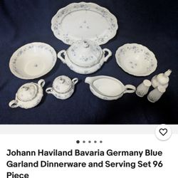 Johann Havarti Bavaria Germany Blue Garland Fine China 
