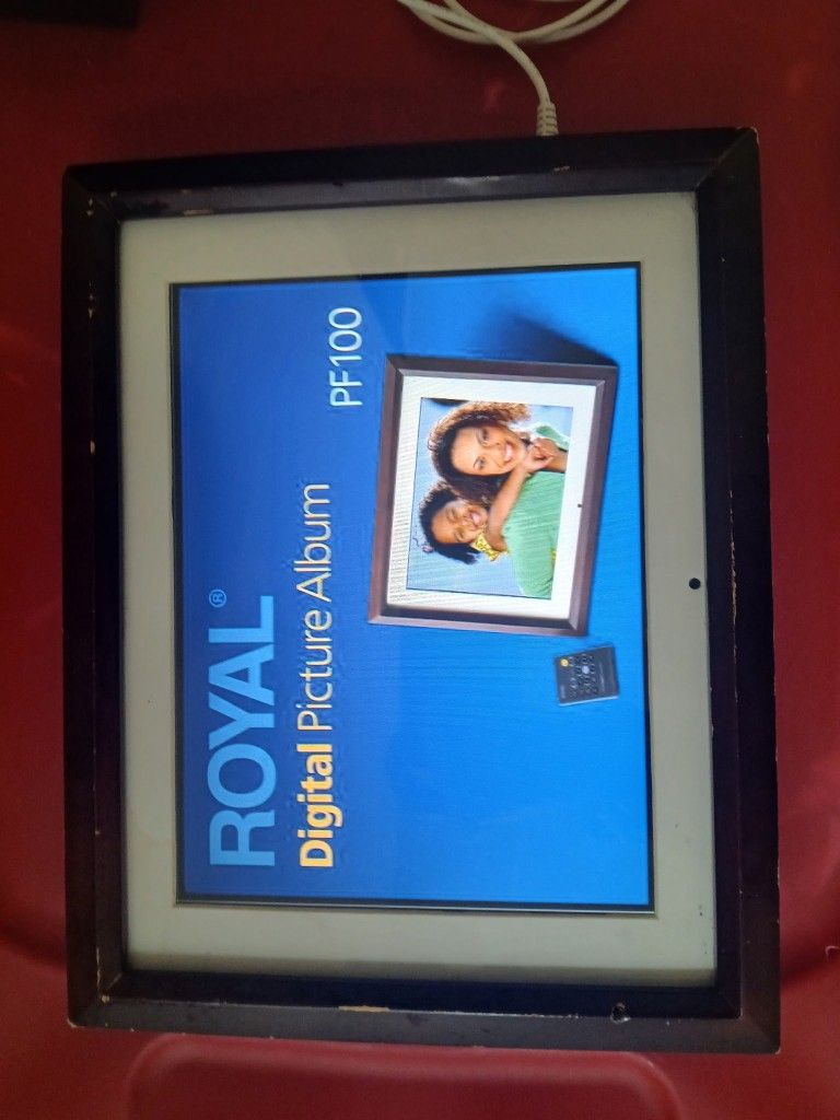 Royal Digital Picture Album