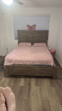 queen bed set and mattress for sale